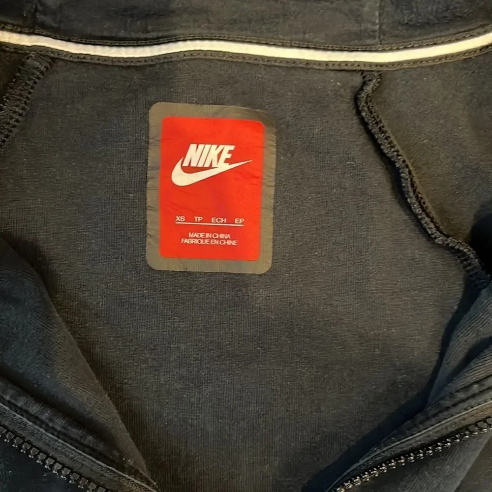 Nike Black Zip-up Hoodie